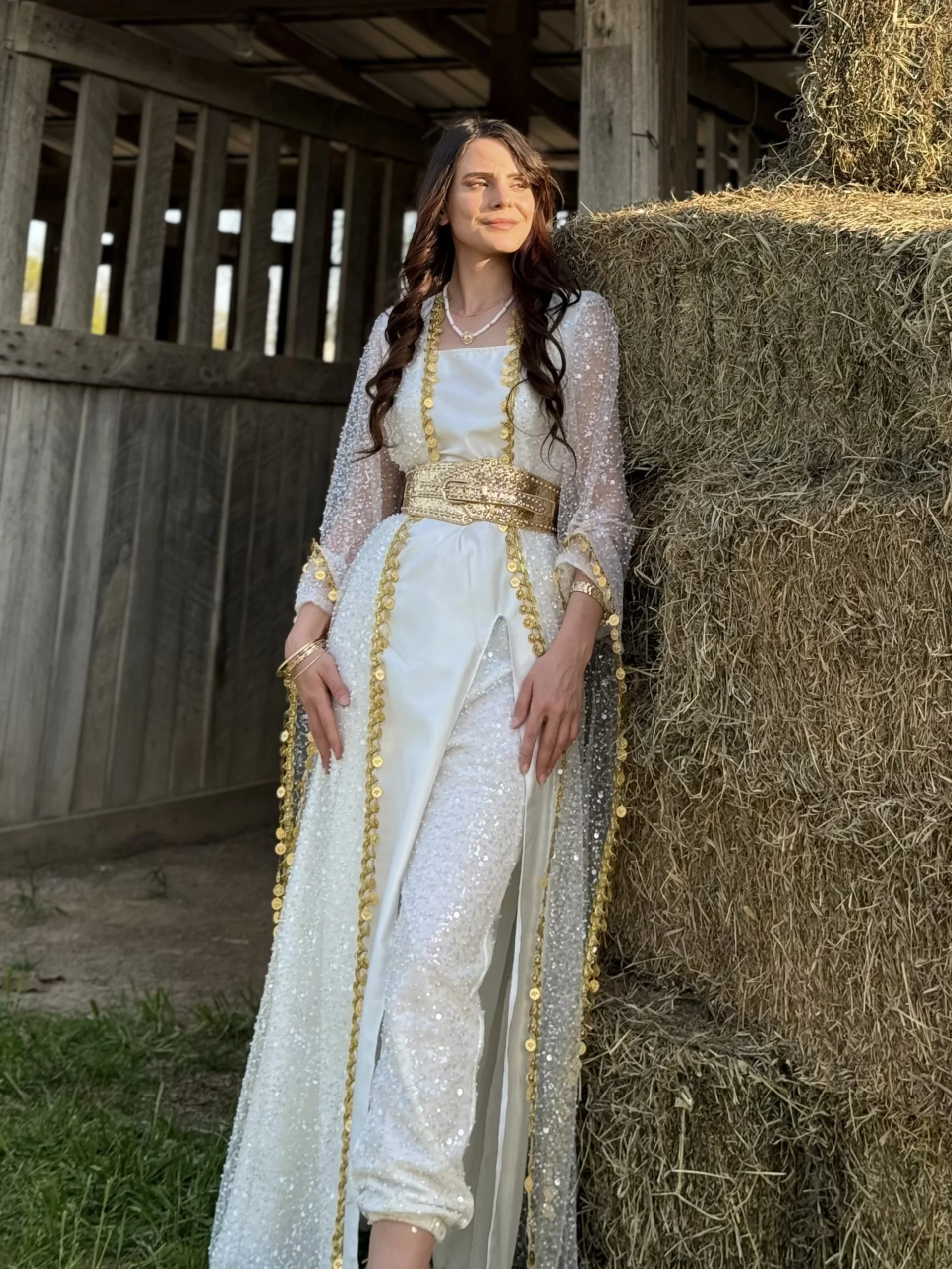 Şalvarlı Beyaz Taşlı & Saten Beyaz Kiras-Fîstan - Image 5