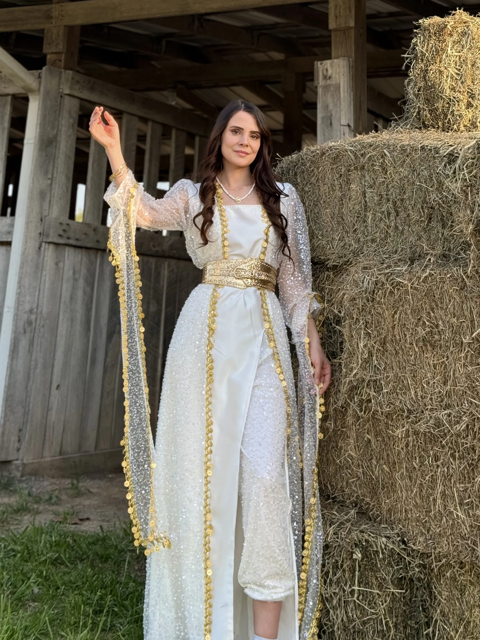 Şalvarlı Beyaz Taşlı & Saten Beyaz Kiras-Fîstan - Image 3