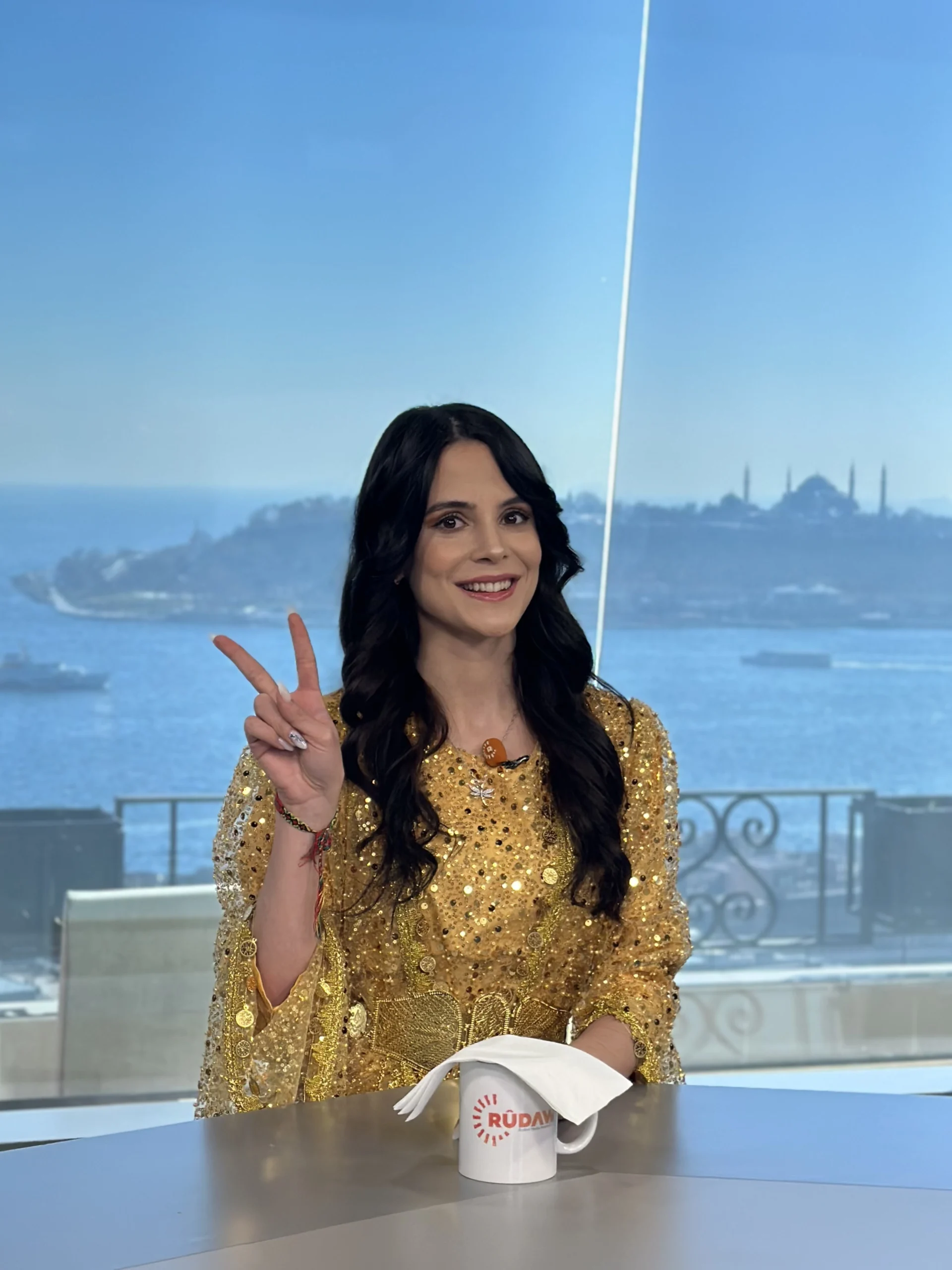 Özel Dikim Taşlı Gold Kiras-Fîstan