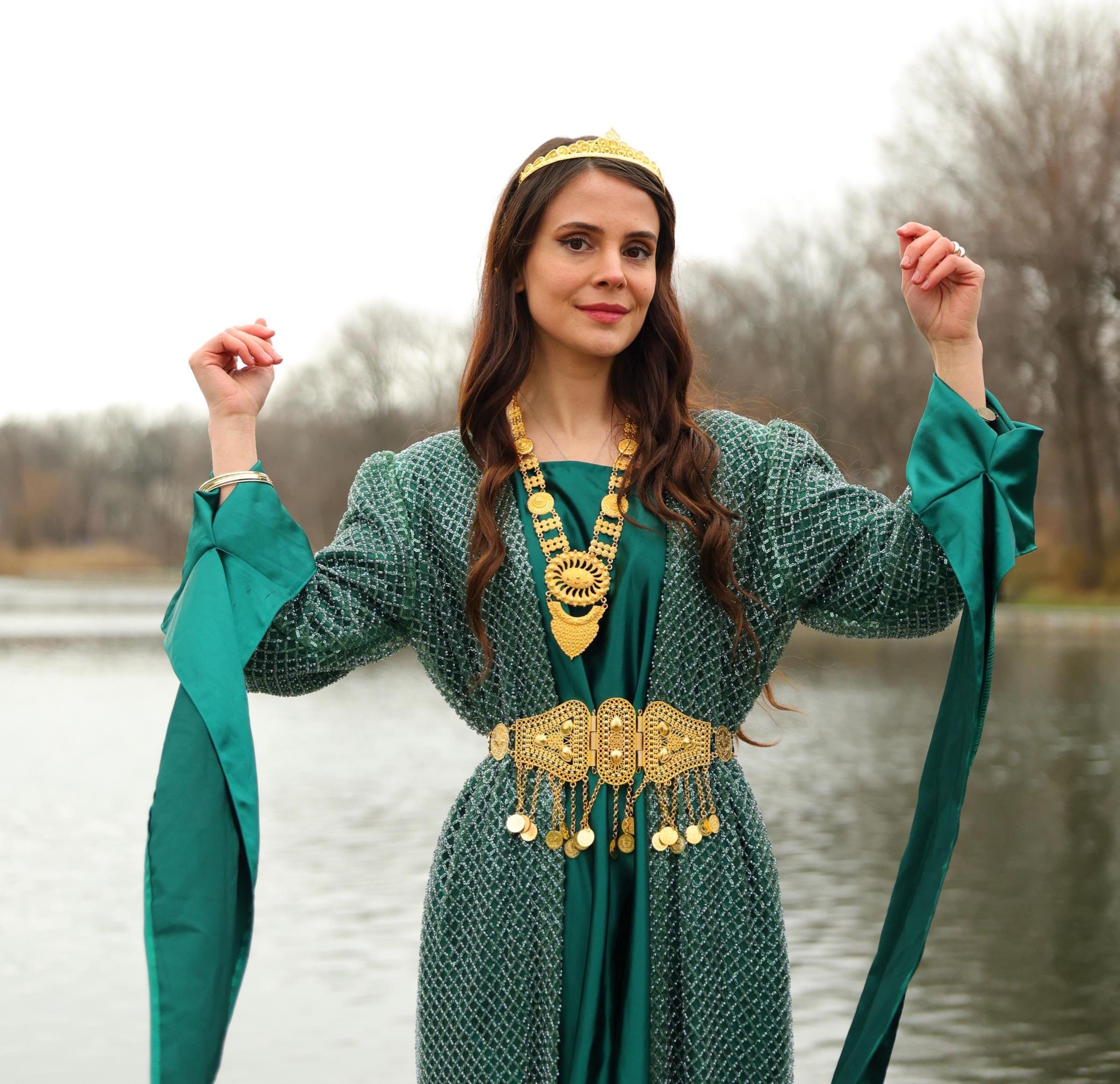 Özel Dikim Yeşil Kiras Fistan